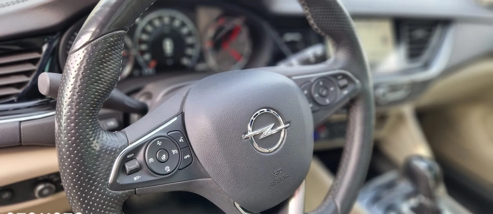 Opel Insignia cena 83000 przebieg: 84000, rok produkcji 2017 z Czechowice-Dziedzice małe 596